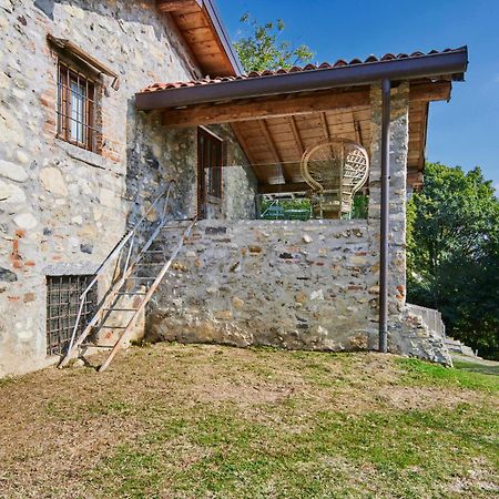 Agriturismo Cascina Mirandola Комо Экстерьер фото