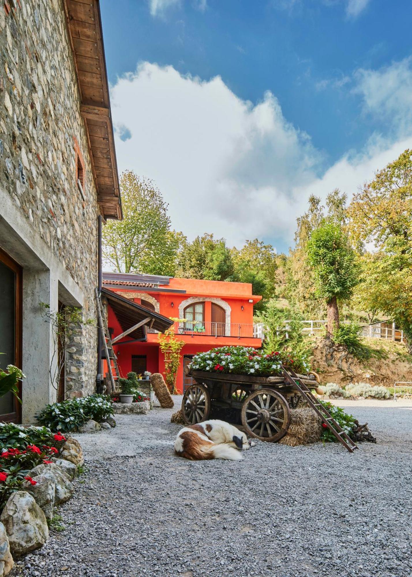 Agriturismo Cascina Mirandola Комо Экстерьер фото